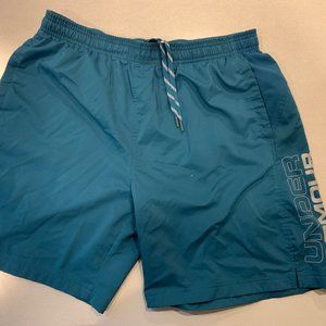 Under Armour - Shorts - XL